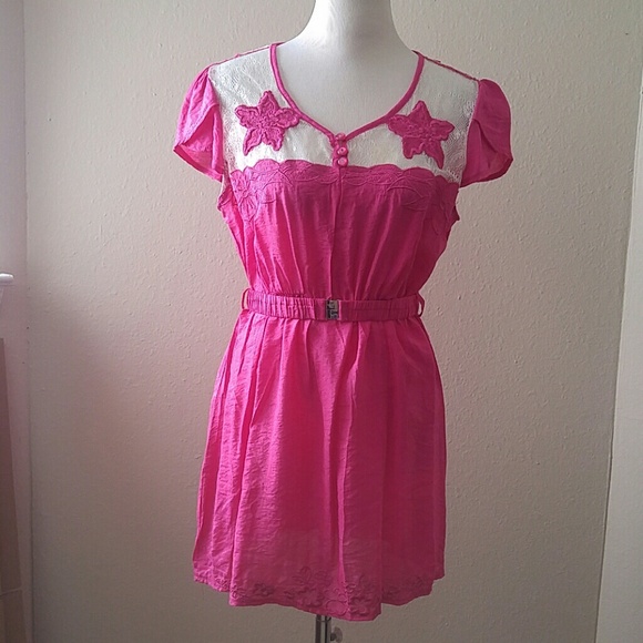 Available Dresses & Skirts - Available cap sleeve pink/white embroidered short